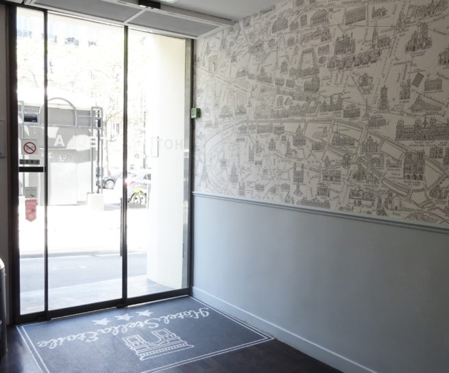 sur-mesure mosaïque identité accueillir